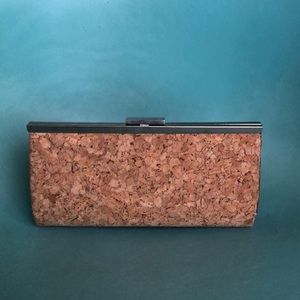Cork clutch